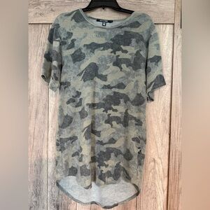Men's Short-Sleeve Camo Tee in Olive Green by Rue21
